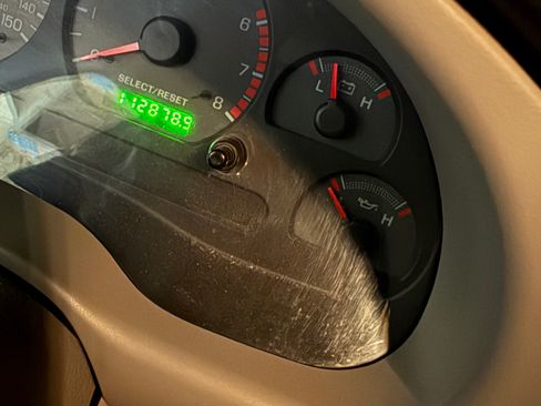 Used 2001 Ford Mustang GT image 2