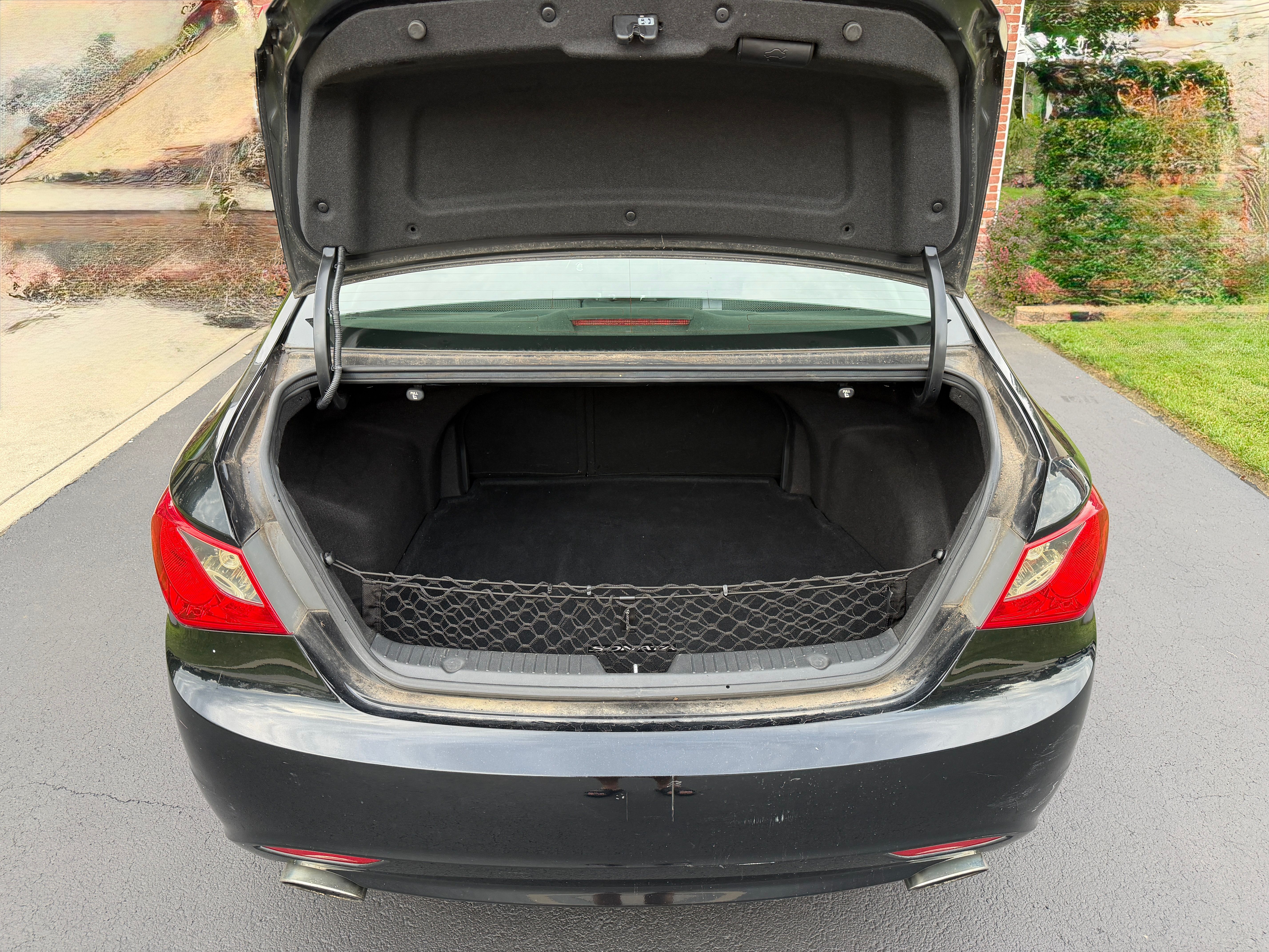 Used 2012 Hyundai Sonata SE w/ Navigation & Sunroof Pkg FWD image 8