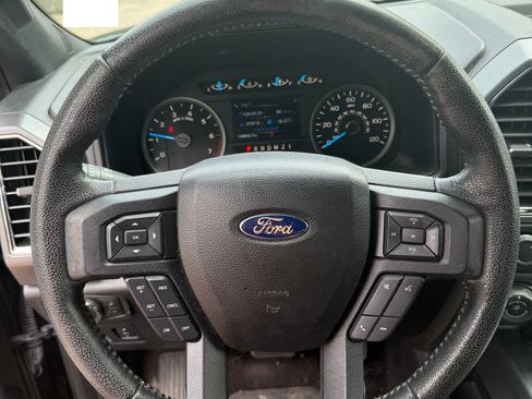 Used 2016 Ford F150 XLT w/ Equipment Group 302A Luxury AWD/4WD image 20