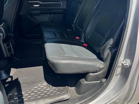 Used 2019 RAM 1500 Big Horn AWD/4WD image 5