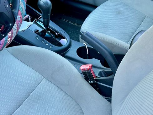 Used 2010 Kia Forte EX image 26