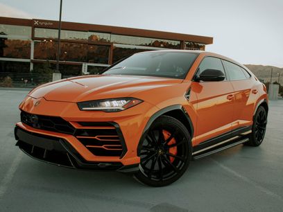 Used 2022 Lamborghini Urus