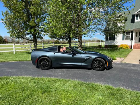 Used 2019 Chevrolet Corvette Stingray Coupe w/ 2LT Preferred Equipment Group image 5