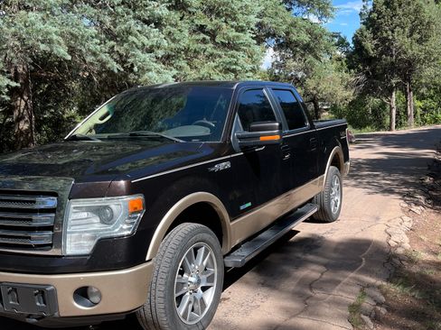 Used 2014 Ford F150 Lariat w/ Equipment Group 502A Luxury image 1