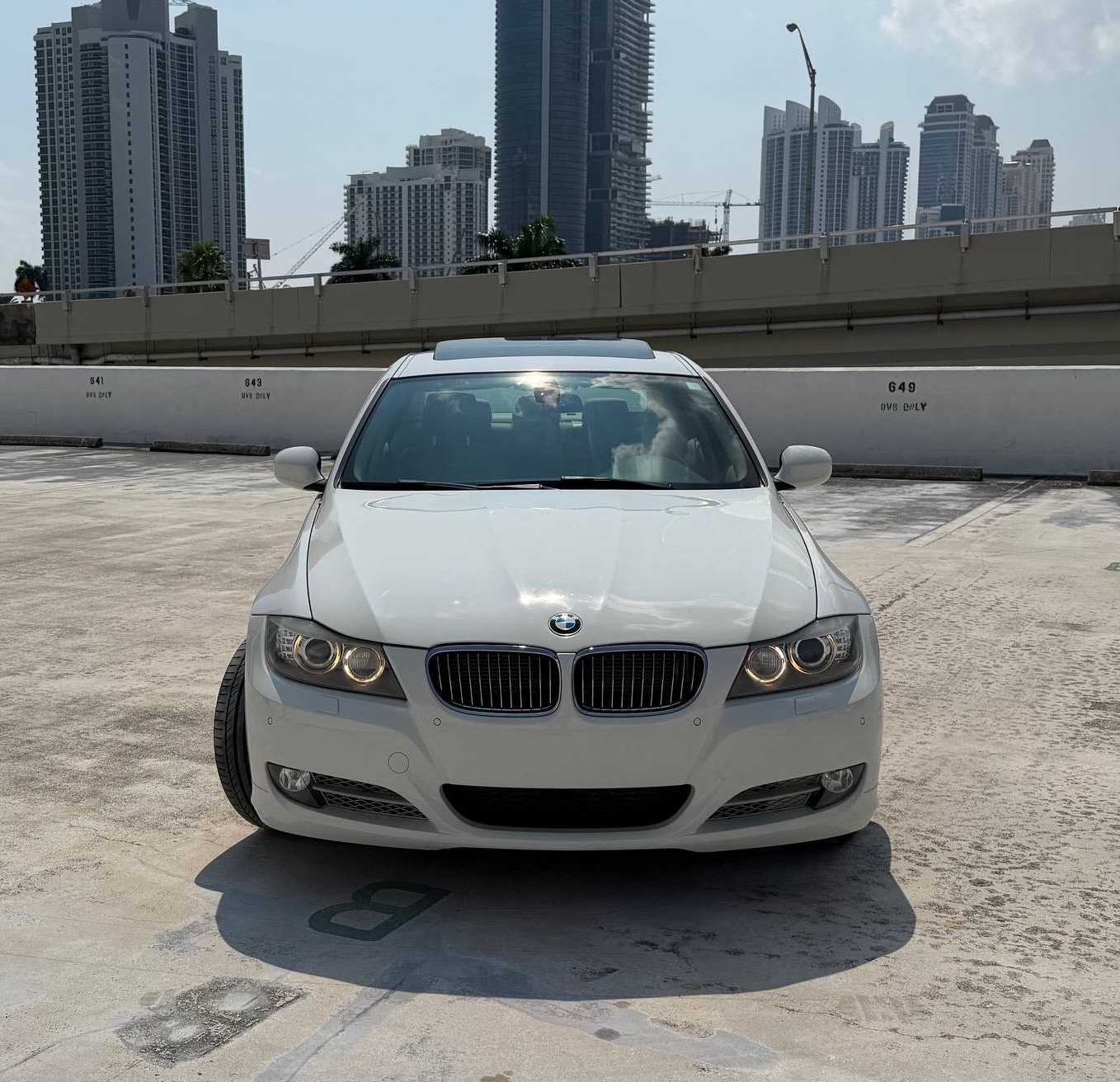Used 2011 BMW 335d Sedan RWD image 1