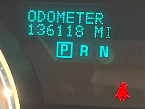 Used 2011 Chevrolet Traverse LT w/ All-Star Package image 2