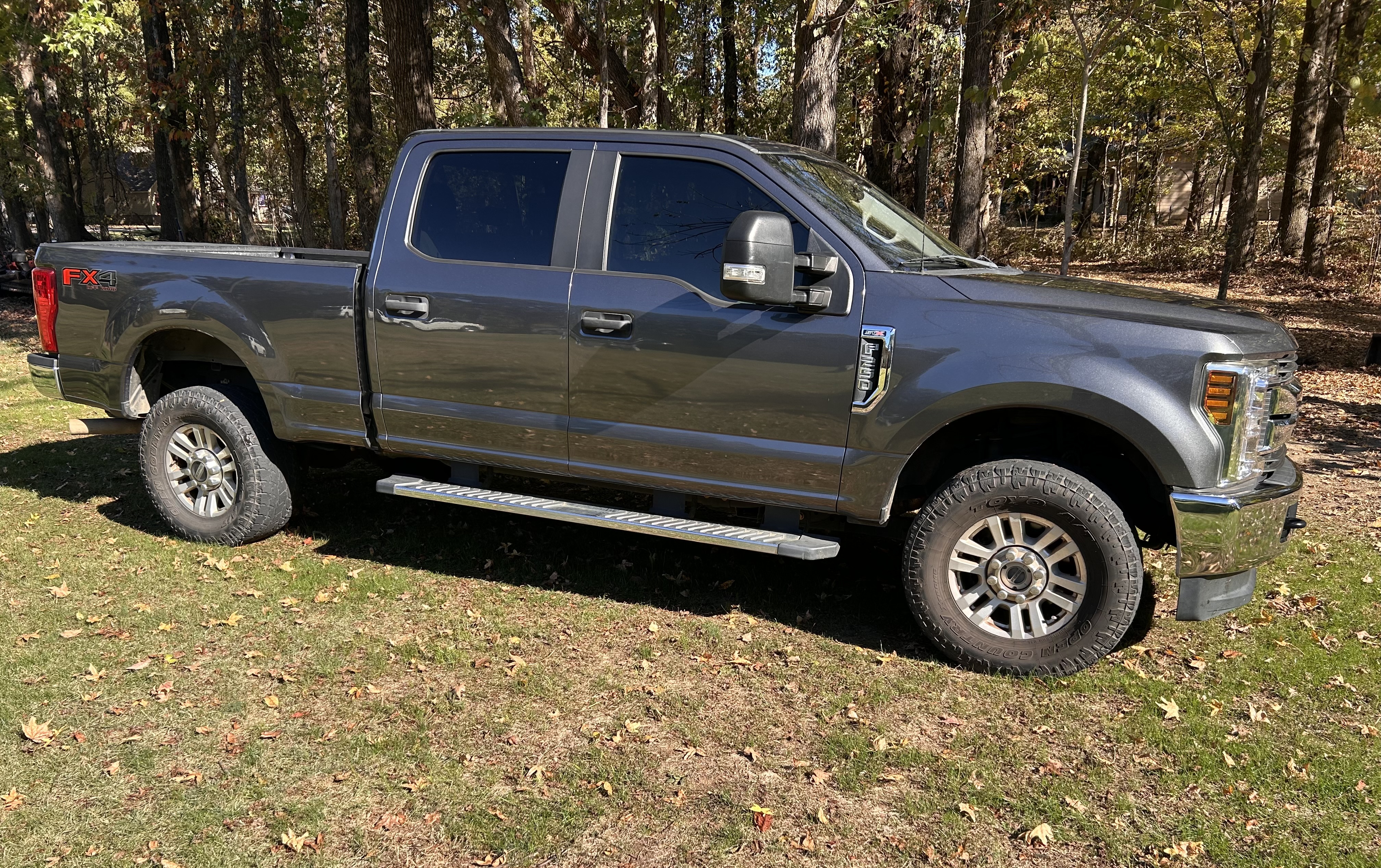 Used 2019 Ford F250 XL w/ STX Appearance Package AWD/4WD image 1