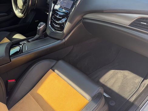 Used 2016 Cadillac CTS V w/ Carbon Fiber Package image 21