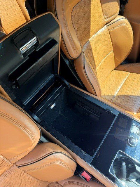 Used 2021 Lincoln Aviator Black Label w/ Dynamic Handling Package AWD/4WD image 9