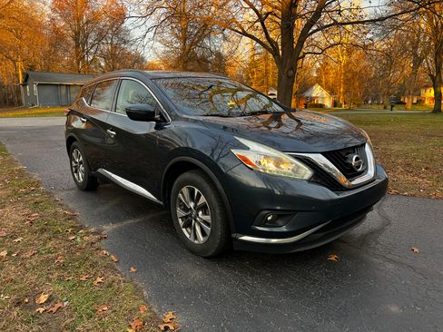 Used 2016 Nissan Murano SV image 1