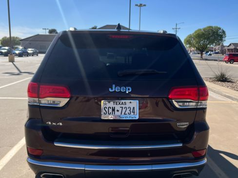 Used 2014 Jeep Grand Cherokee Summit image 4