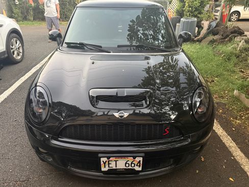 Used 2009 MINI Cooper S FWD image 1