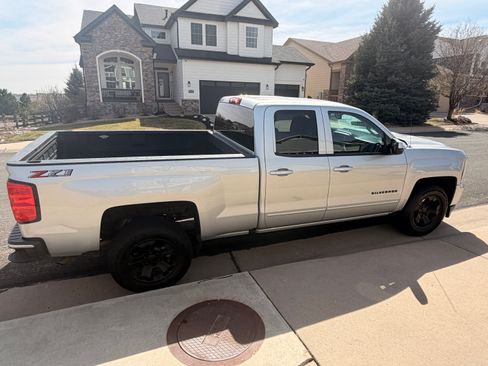 Used 2018 Chevrolet Silverado 1500 LT w/ All Star Edition image 2