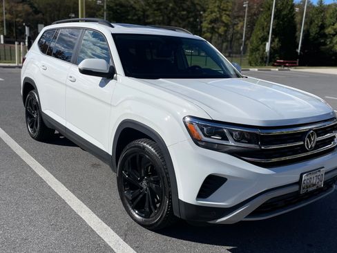 Used 2022 Volkswagen Atlas SE w/ Panoramic Sunroof Package image 1