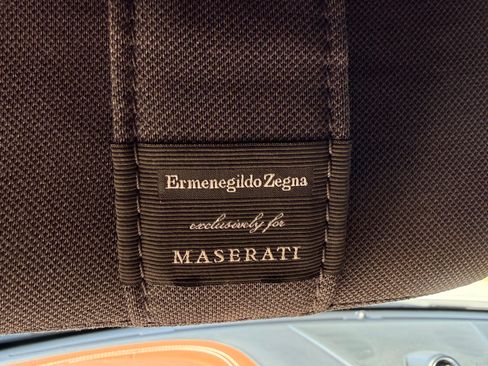 Used 2018 Maserati Levante GranLusso image 9