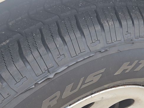 Used 2014 Chevrolet Express 1500 LS image 11