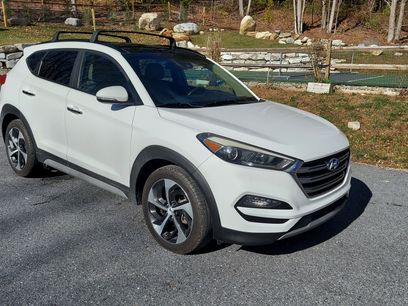 Used 2017 Hyundai Tucson Limited w/ Limited Ultimate Package 03