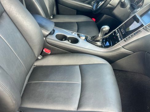 Used 2015 INFINITI Q50 Premium image 1