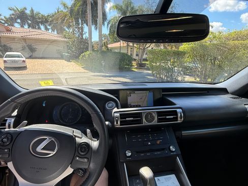 Used 2015 Lexus IS 250 image 12
