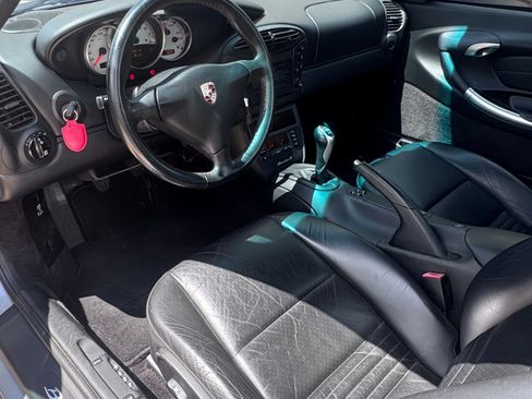 Used 2001 Porsche Boxster S RWD image 16