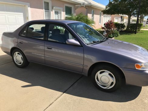 Used 1998 Toyota Corolla LE image 11
