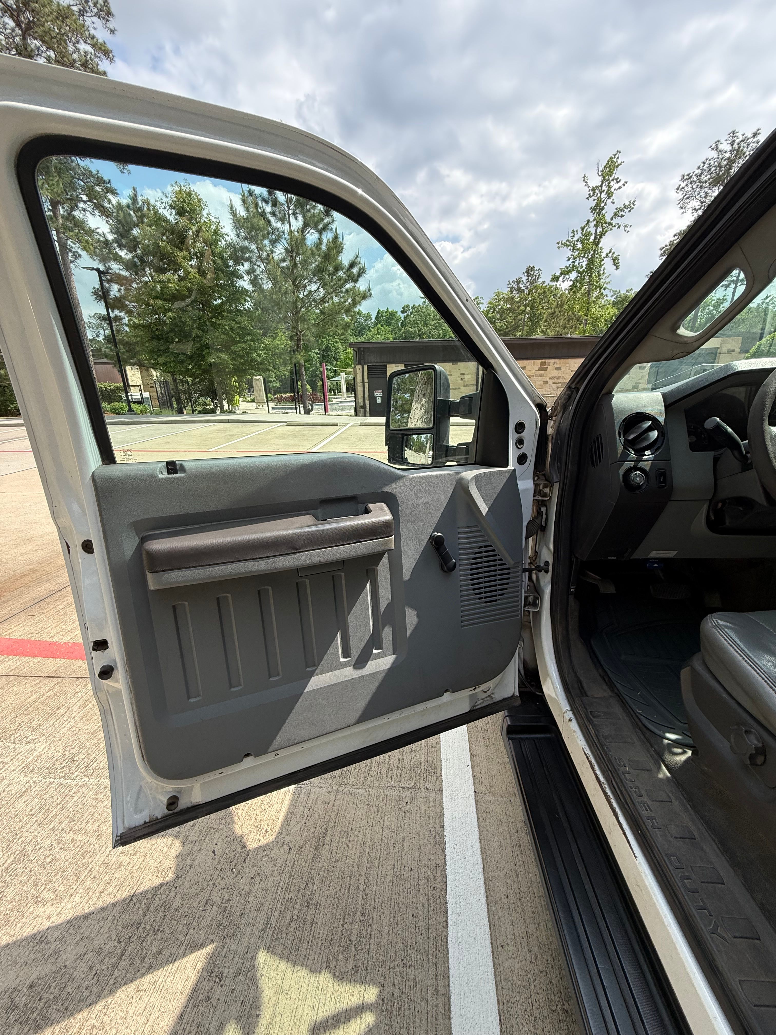 Used 2015 Ford F350 XL RWD image 15