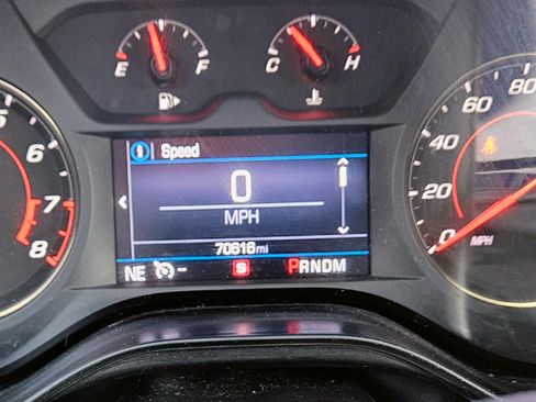 Used 2020 Chevrolet Camaro LT image 10