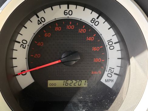 Used 2013 Toyota Tacoma PreRunner image 20