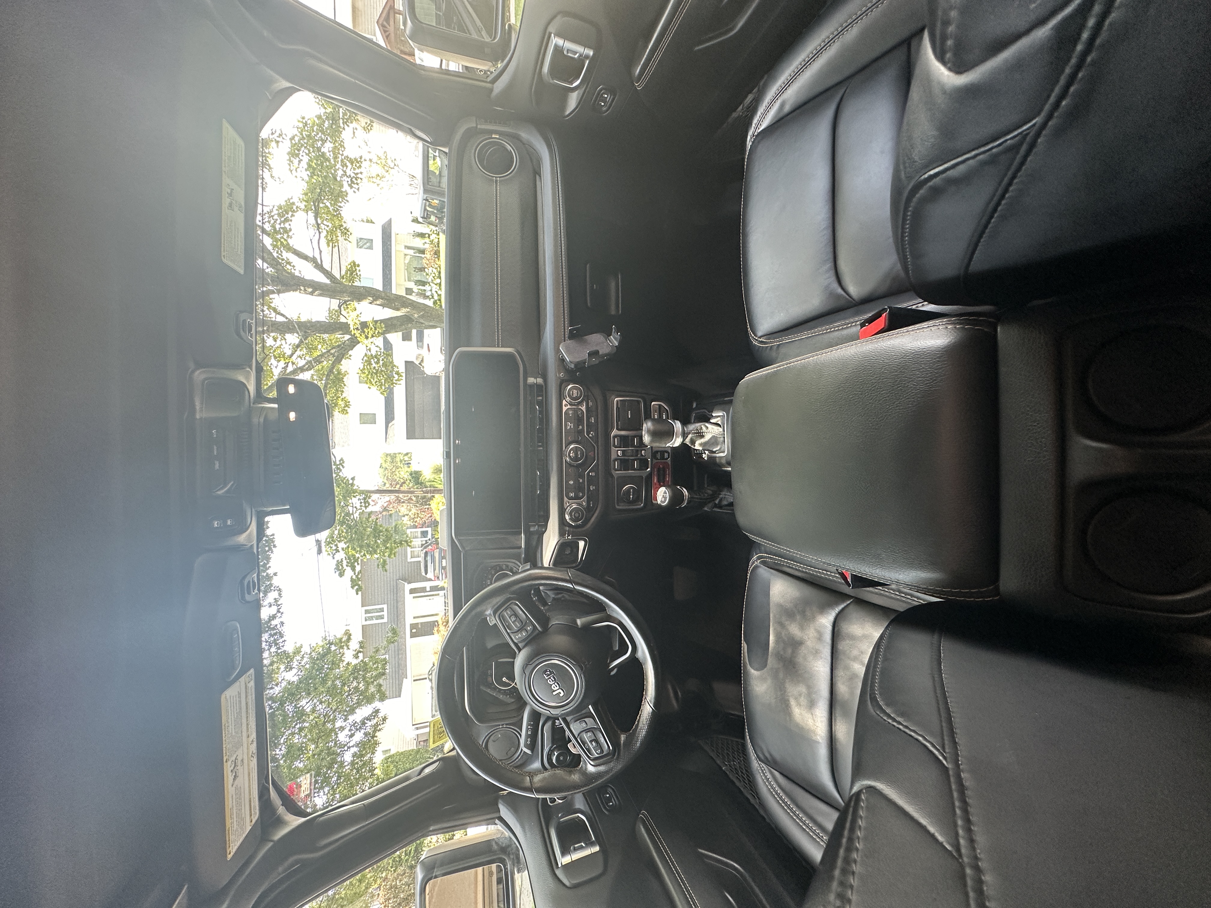 Used 2025 Jeep Wrangler Unlimited Rubicon 392 AWD/4WD image 24