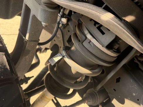 Used 2021 Chevrolet Silverado 1500 RST image 16