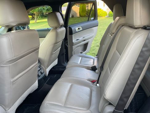 Used 2012 Ford Explorer Limited image 13