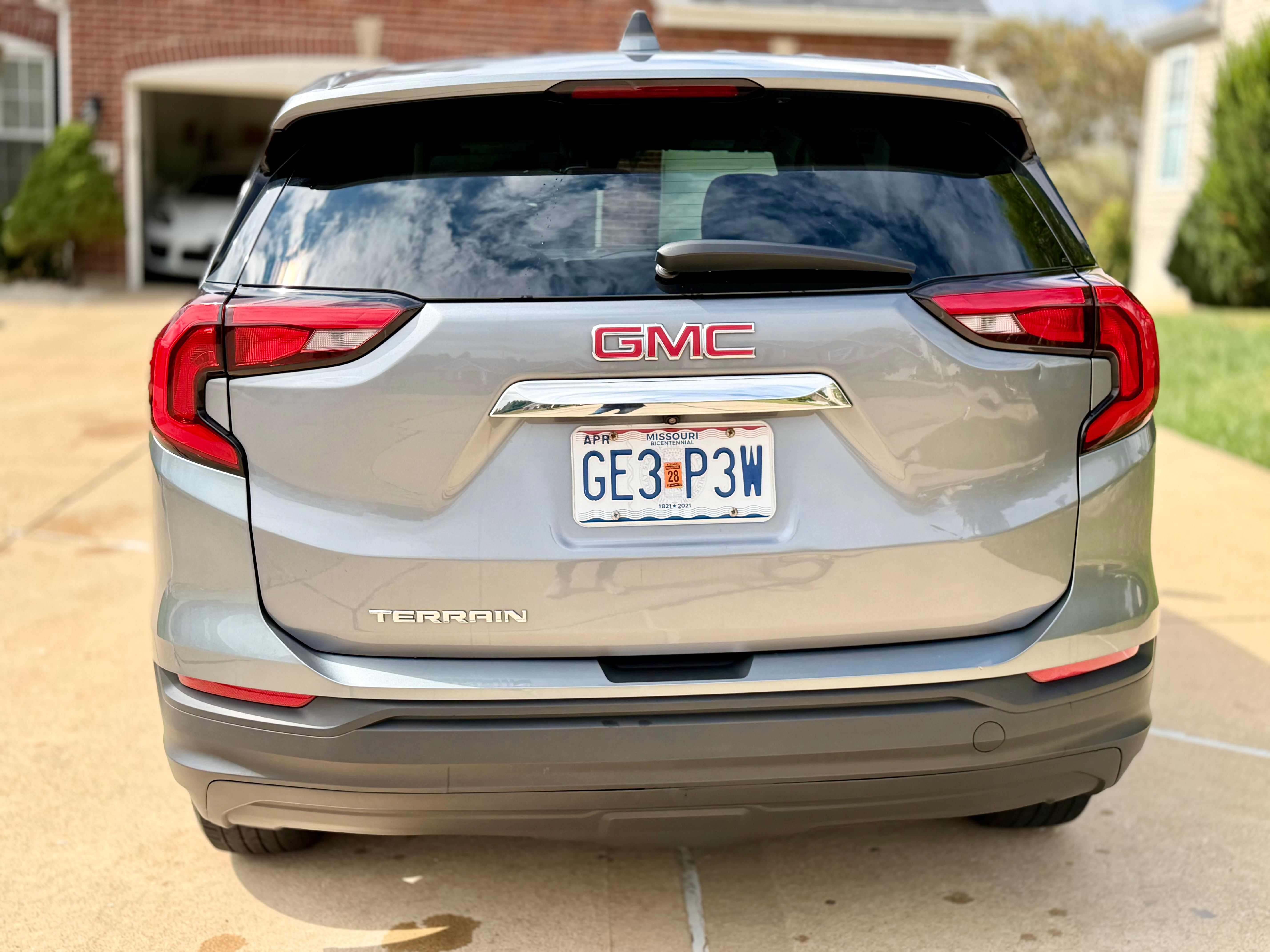Used 2020 GMC Terrain SLE FWD image 5