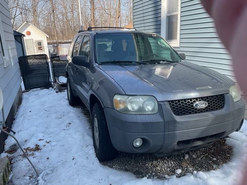 Used 2007 Ford Escape XLT image 6