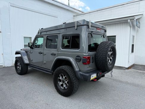 Used 2021 Jeep Wrangler Unlimited Rubicon AWD/4WD image 4