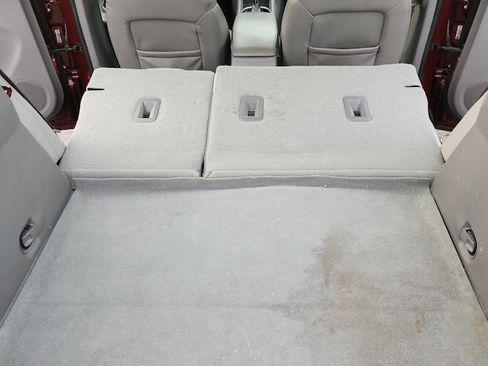 Used 2017 Chevrolet Volt LT w/ Comfort Package image 17