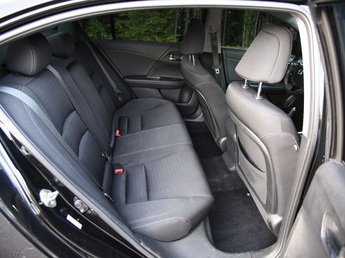 Used 2014 Honda Accord Sport image 14