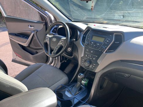 Used 2014 Hyundai Santa Fe Sport AWD/4WD image 12