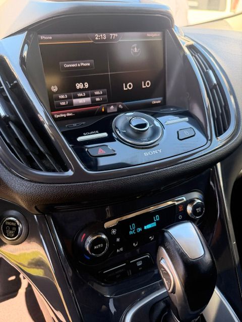 Used 2013 Ford Escape Titanium w/ Parking Technology Pkg FWD image 15