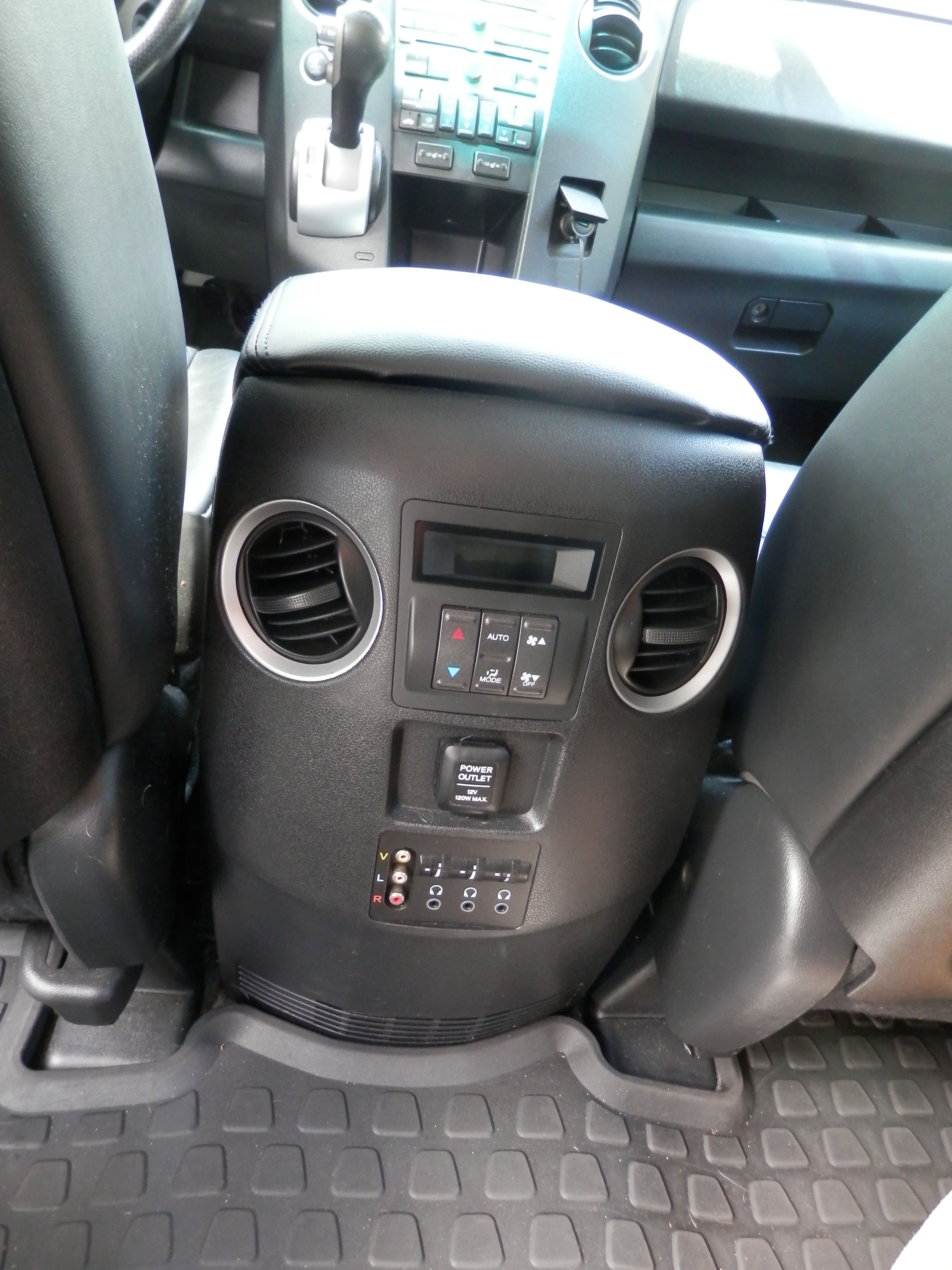 Used 2011 Honda Pilot EX-L image 16