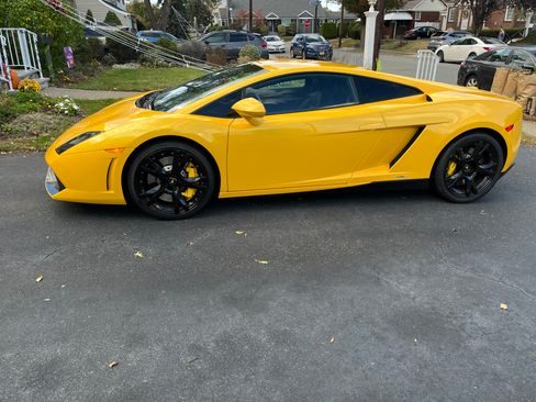Used 2013 Lamborghini Gallardo LP 550-2 image 4