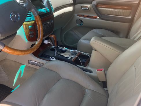 Used 2007 Lexus LX 470 4WD image 11