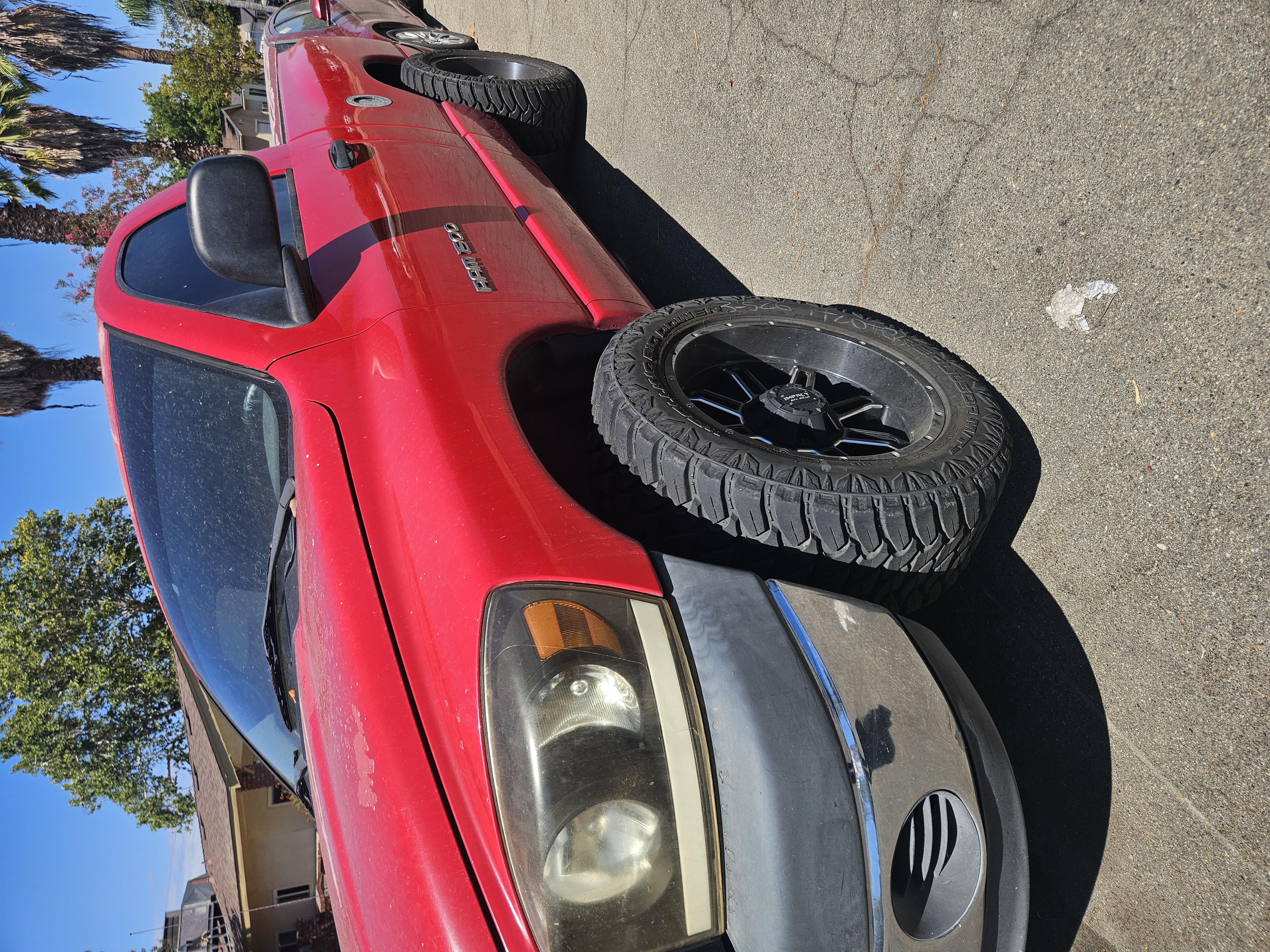 Used 2006 Dodge Ram 1500 Truck ST RWD image 2