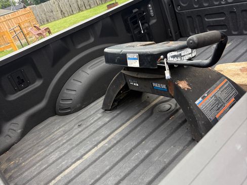 Used 2022 Ford F350 Lariat w/ Tremor Off-Road Package AWD/4WD image 17