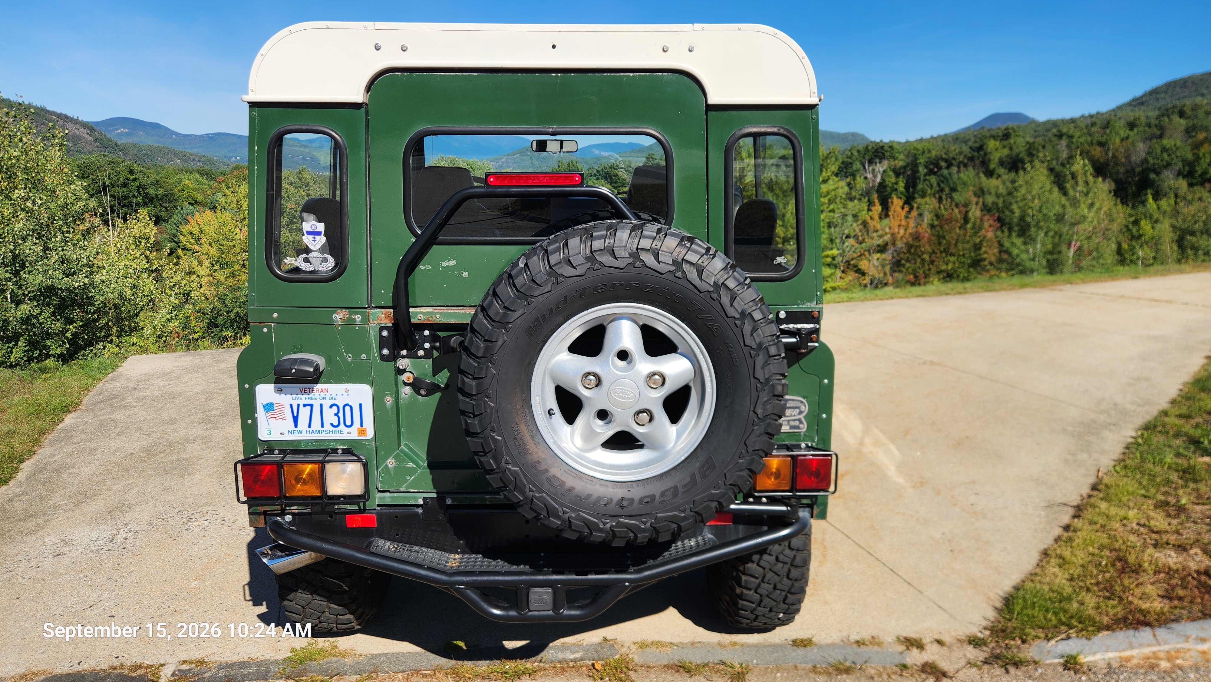 Used 1994 Land Rover Defender 90 AWD/4WD image 2