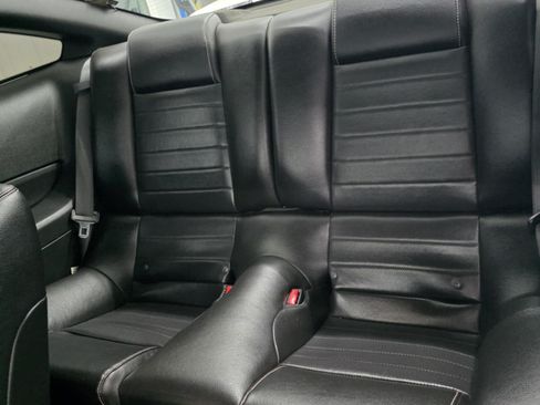 Used 2009 Ford Mustang GT Premium image 17