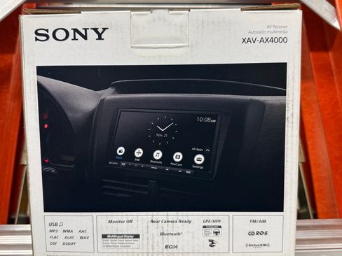 Used 2005 GMC Sierra 2500 SLT w/ Heavy-Duty Power Package image 31