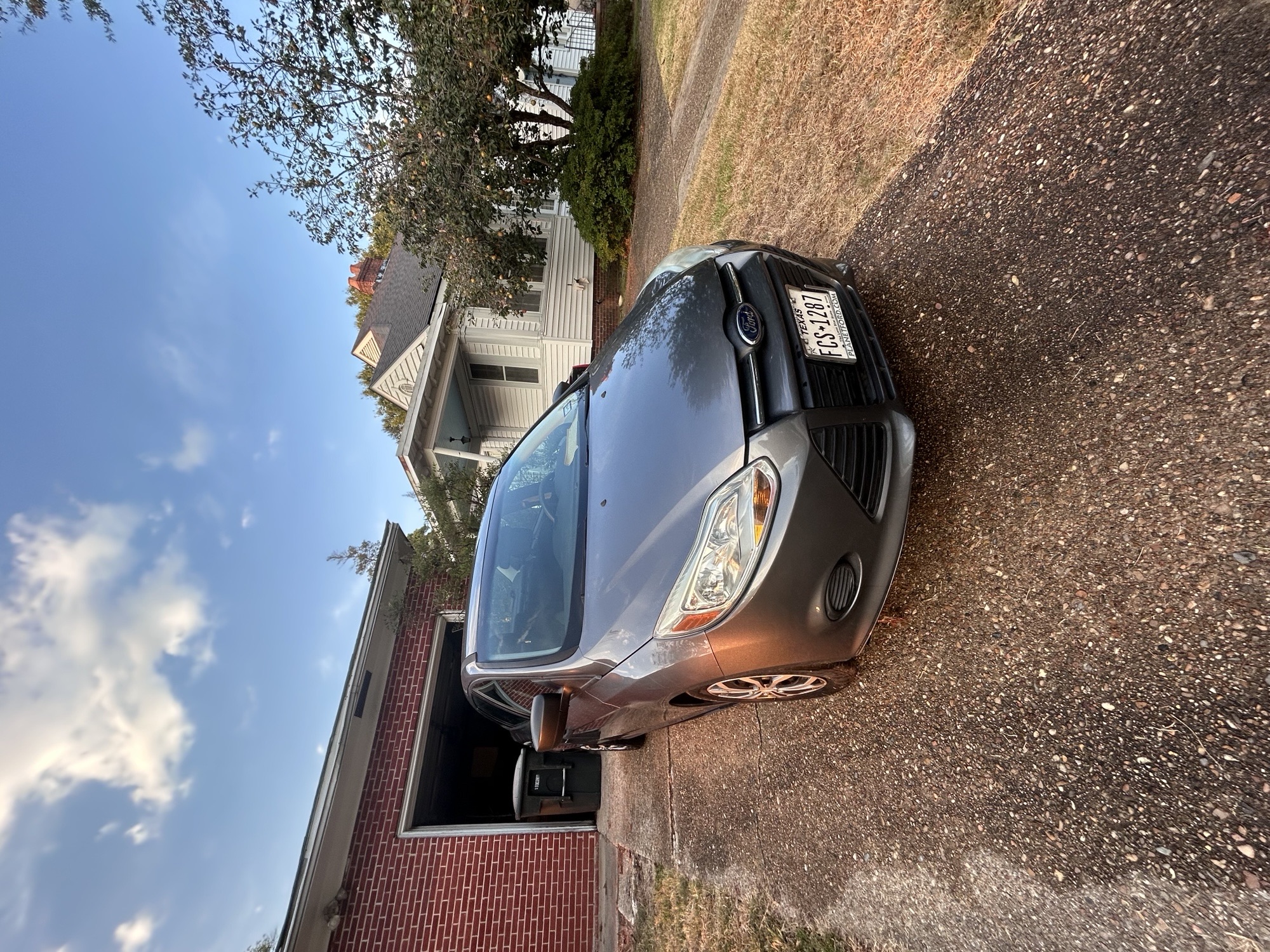 Used 2014 Ford Focus S FWD image 9