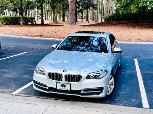 Used 2014 BMW 528i Sedan image 1