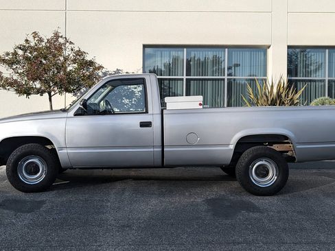 Used 1992 GMC Sierra 1500 2WD Regular Cab image 6
