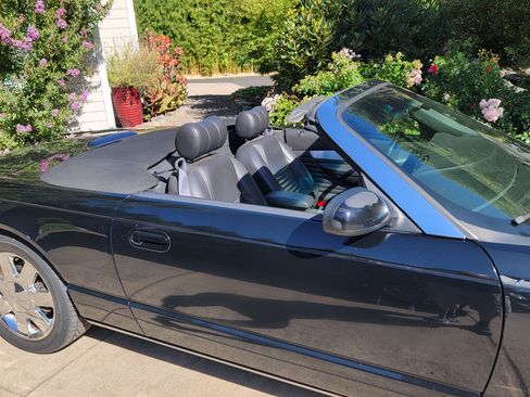 Used 2002 Ford Thunderbird image 13